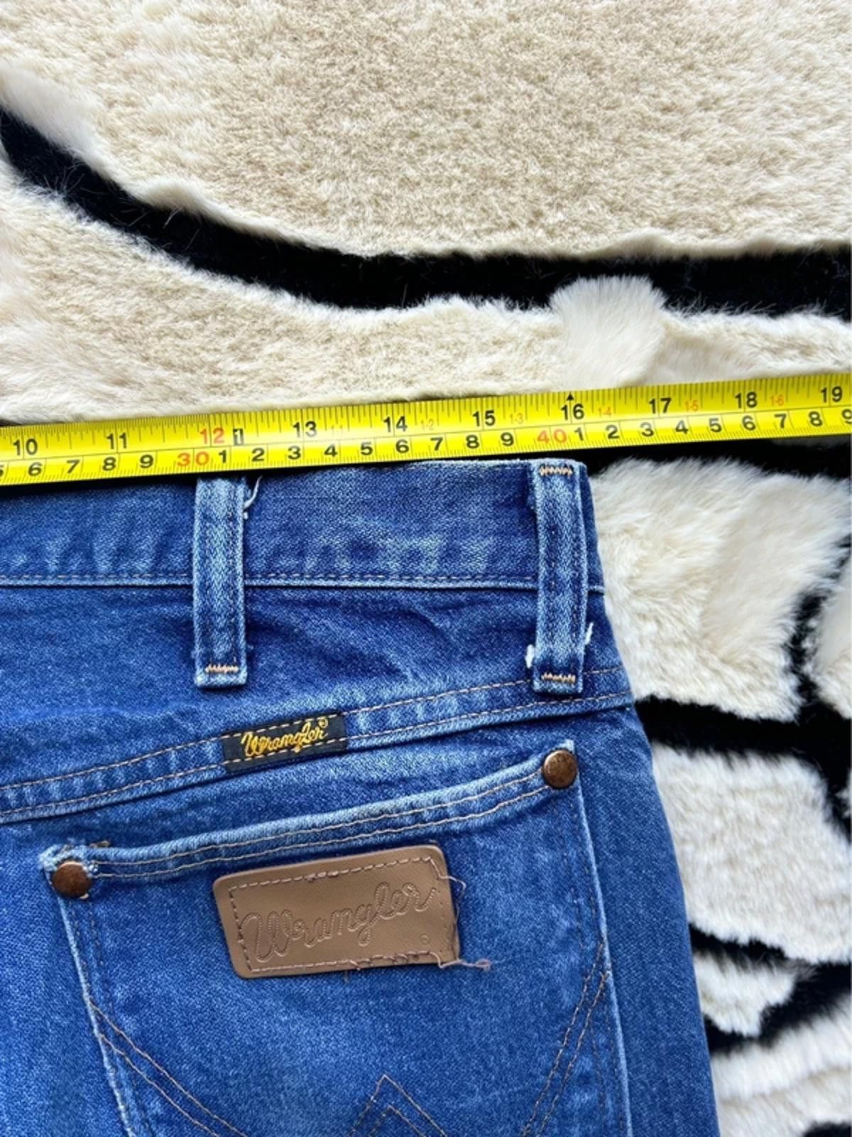 Other Men’s vintage wrangler baggy fit jeans Y2K style size 32x34 Size US 32 / EU 48 - 4 Thumbnail