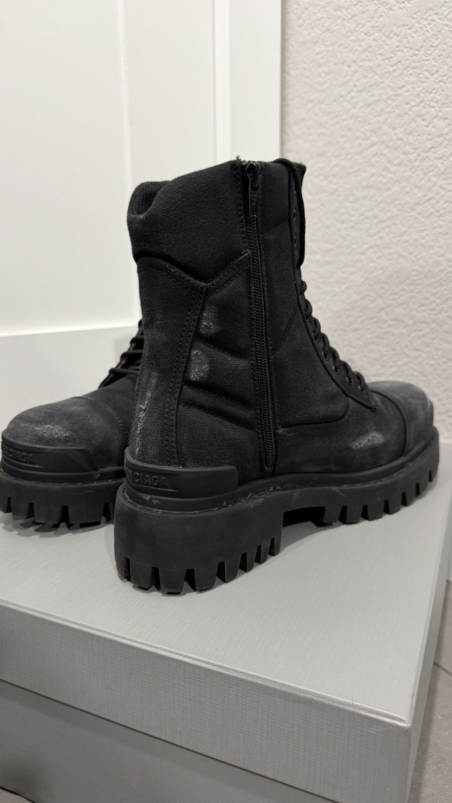 Balenciaga “2025 COMBAT STRIKE BOOT IN BLACK DISTRESSED CANVAS” Size US 9.5 / EU 42-43 - 7 Thumbnail