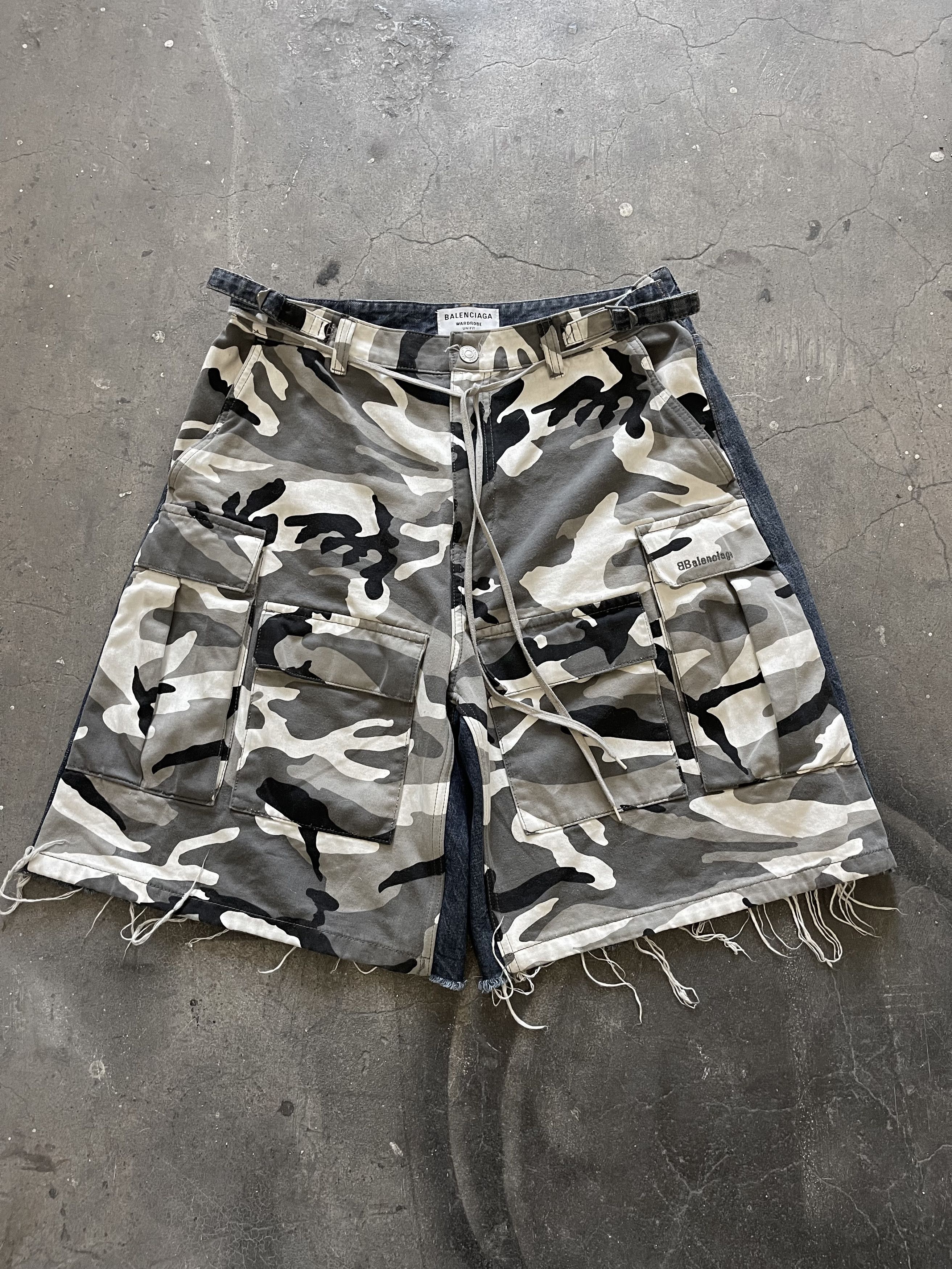 Snow camo shorts deals