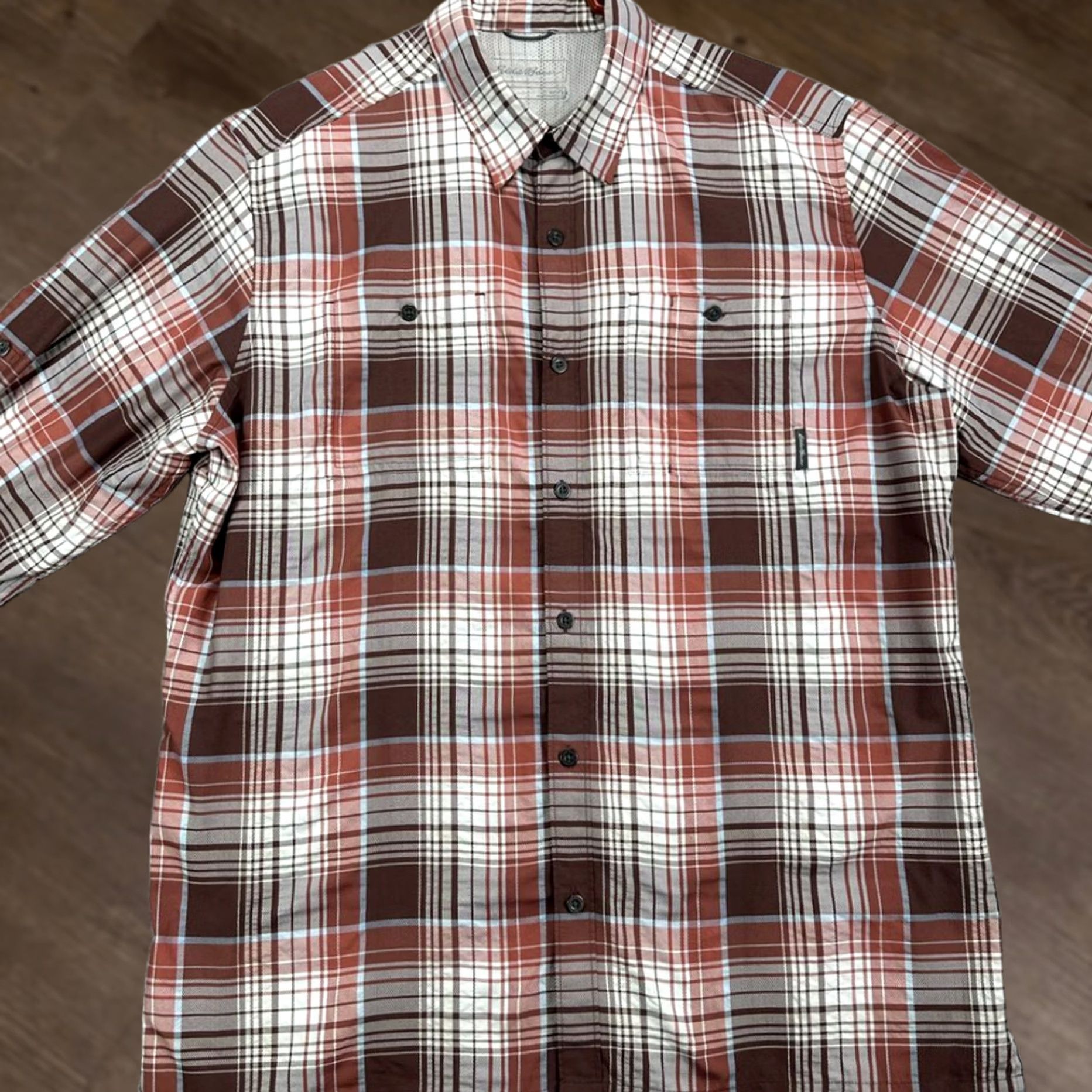 Eddie Bauer VINTAGE Eddie Bauer Button Up Shirt Mens Large Tall Brown Plaid Convertible Lightweight Size US L / EU 52-54 / 3 - 1 Thumbnail