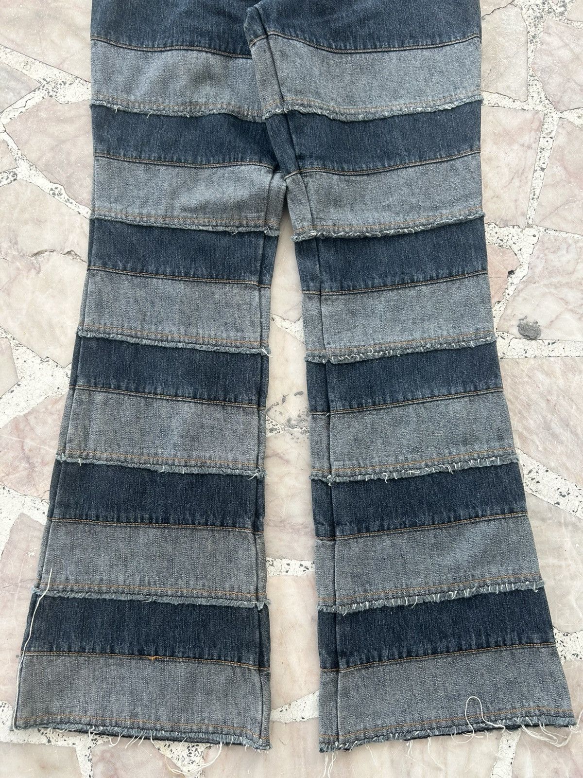 Japanese Brand Japanese Denim Hadi Flared Pants Size 26" / US 2 / IT 38 - 3 Thumbnail