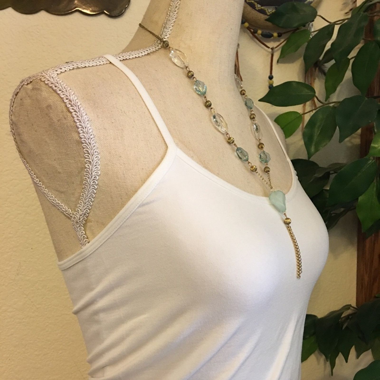 Vintage Vintage plastic beaded gold tone chain necklace Size ONE SIZE - 2 Thumbnail