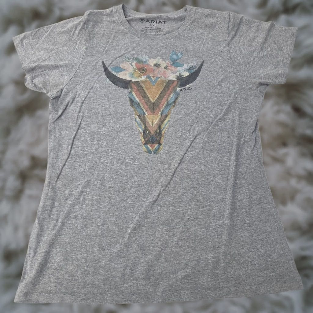 Ariat Ariat Shirt Womens 2XL Gray Skull Graphic Tee Western Short Sleeve Crew Neck Regular Fit 2XL Womens Boys Girls Mens Size XXL / US 16-18 / IT 52-54 - 1 Thumbnail