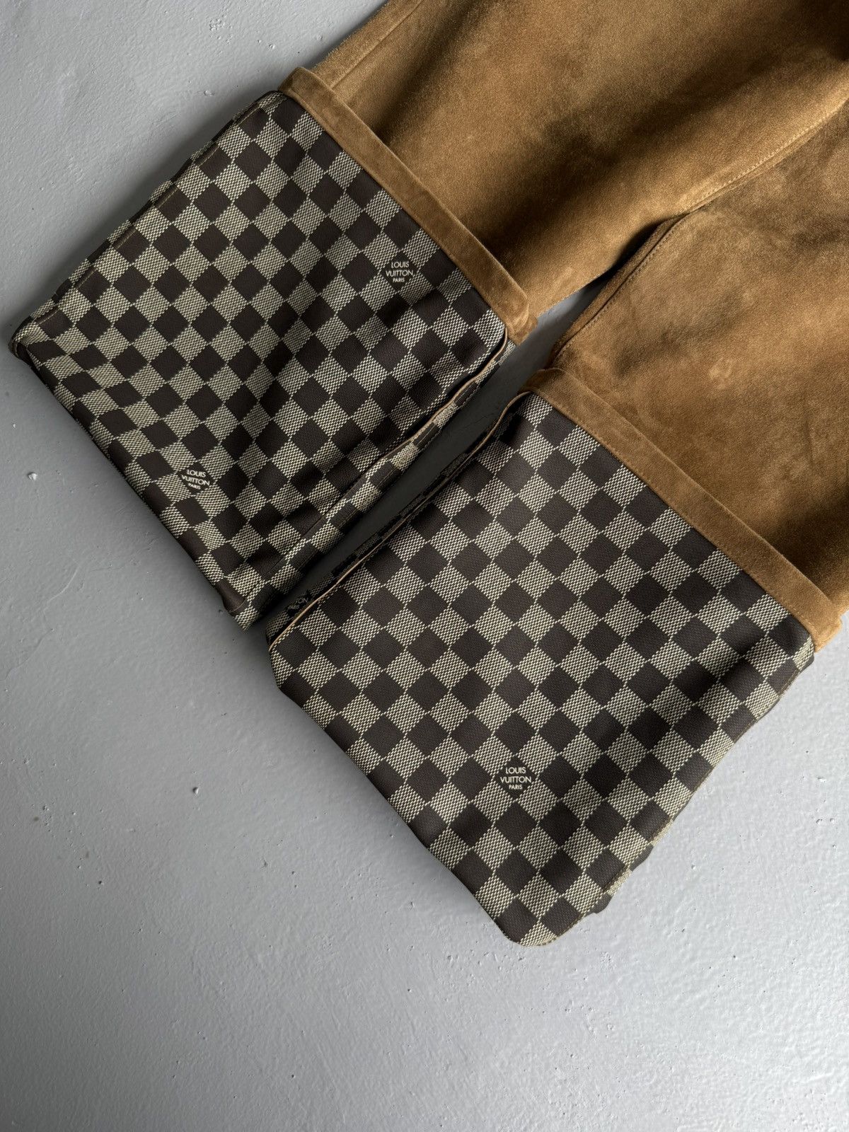 Louis Vuitton × Marc Jacobs Louis Vuitton - Goatskin Suede Damier Pants Size US 36 / EU 52 - 4 Thumbnail