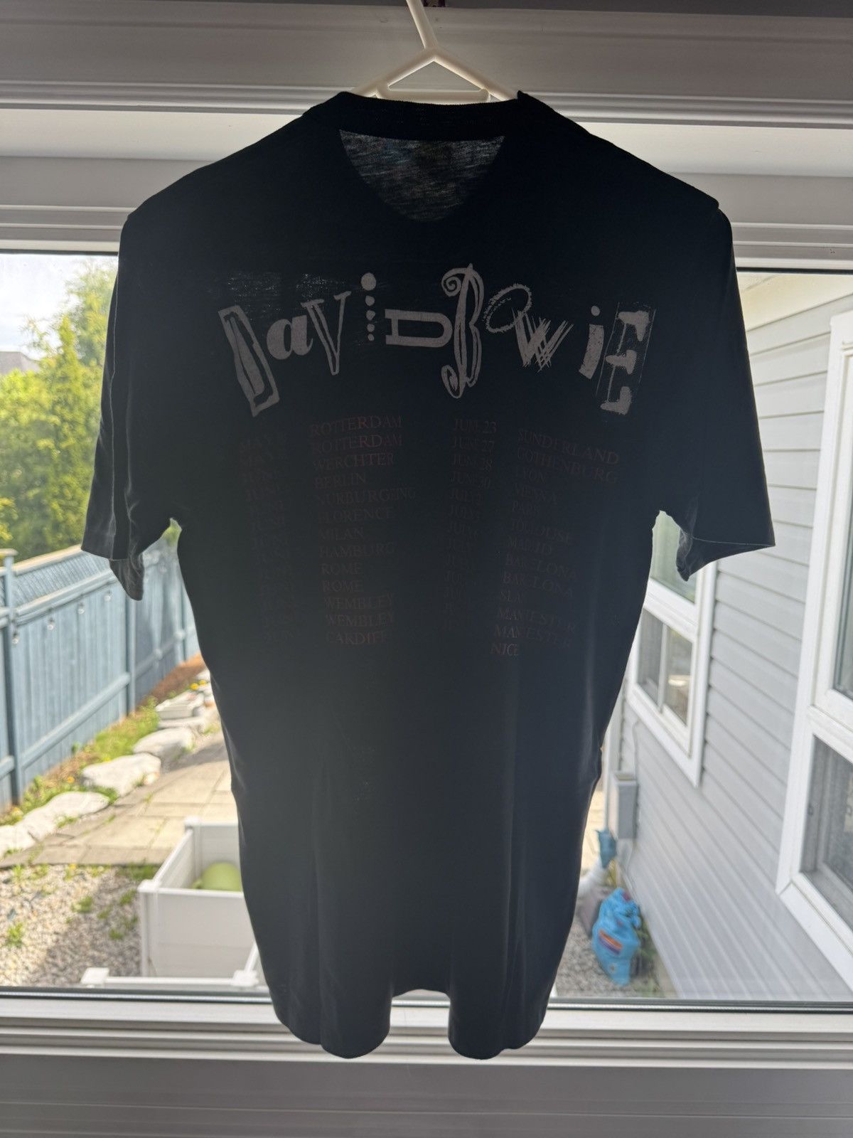 Vintage Rare Vintage David Bowie 80s Tour Band Tee Single Stitch Size US L / EU 52-54 / 3 - 7 Thumbnail