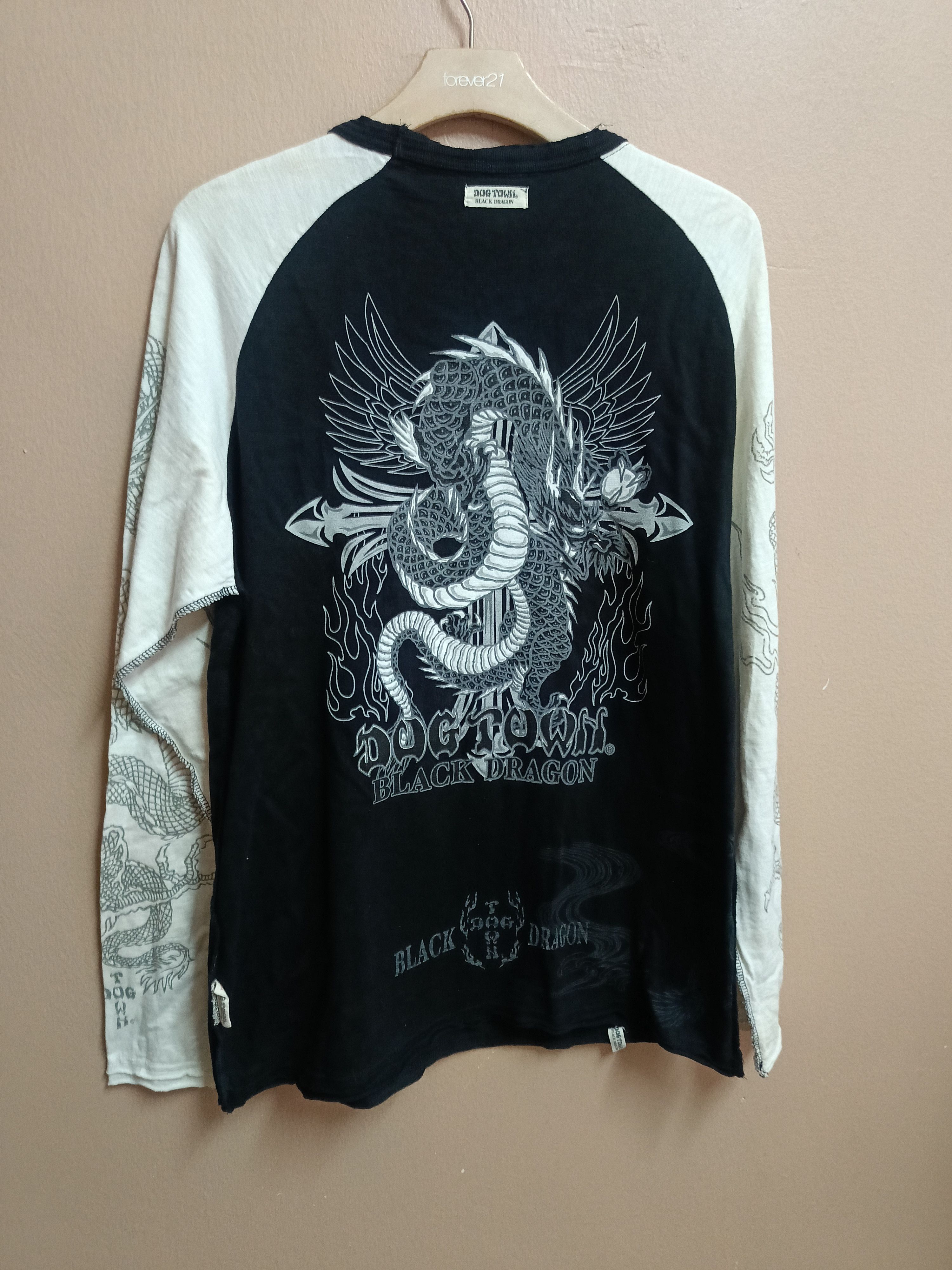 Dogtown × Japanese Brand × Le Grande Bleu (L.G.B.) Vtg Dog town Tattoo Shirt Size US M / EU 48-50 / 2 - 1 Thumbnail