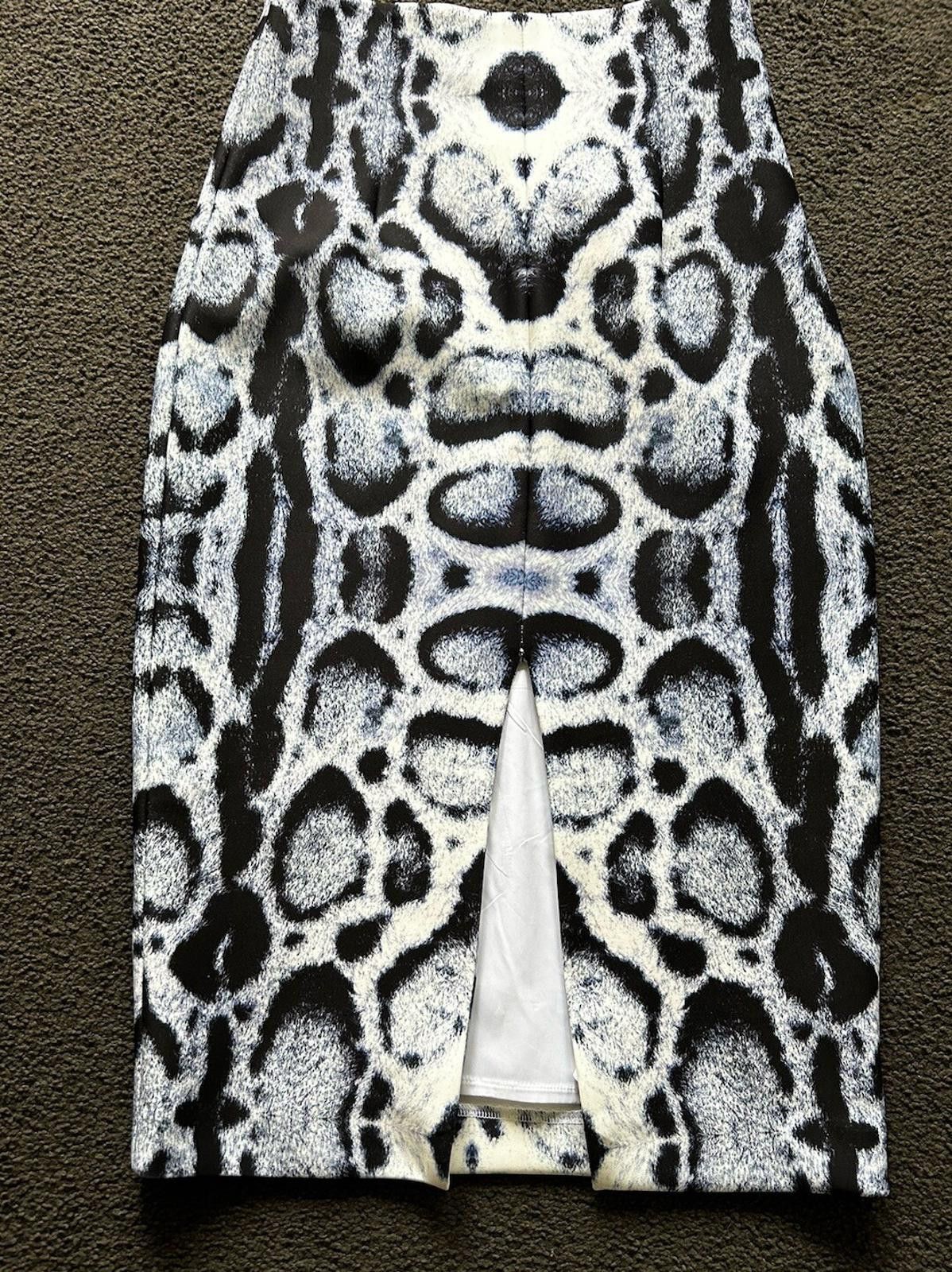 Kokaine Kookai Animal Print Pencil Skirt White Navy-Sz 34/AU 6-8(07) Size 30" / US 8 / IT 44 - 7 Thumbnail