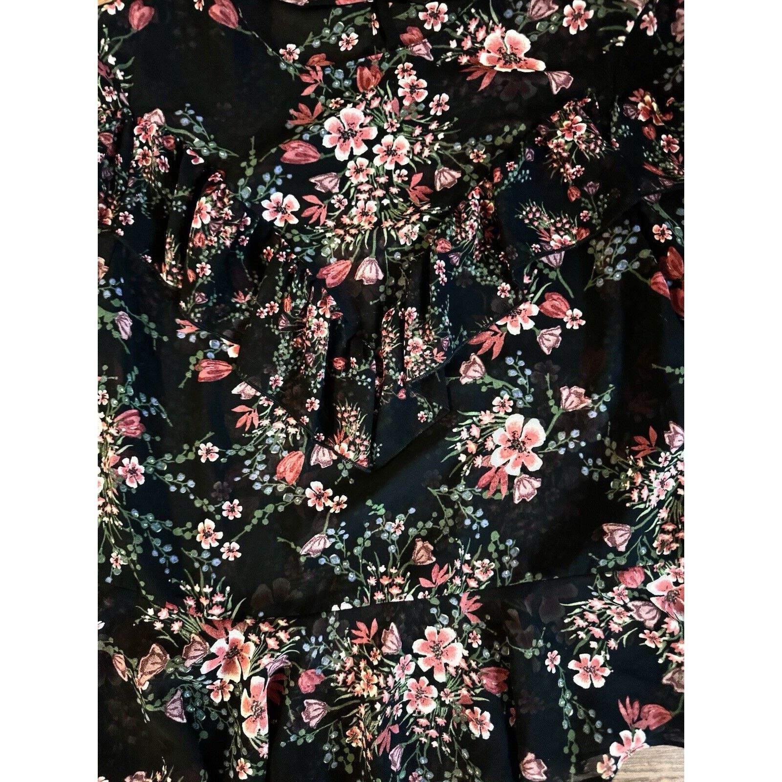 Zara ZARA WOMEN PREMIUM COLLECTION FLORAL RUFFLE TOP SIZE M Size M / US 6-8 / IT 42-44 - 2 Thumbnail