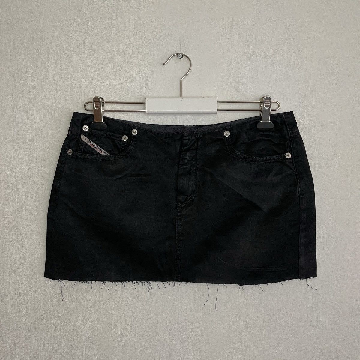 Diesel × Vintage Diesel Vintage Cropped Mini Skirt Size 27" / US 4 / IT 40 - 1 Thumbnail