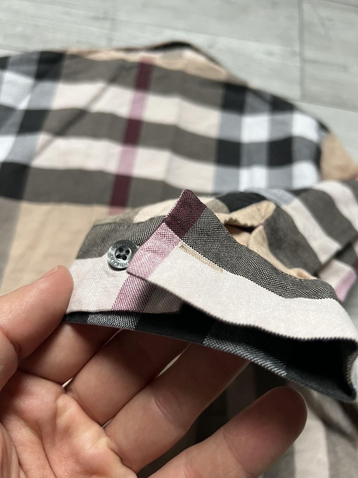 Burberry Burberry Shirt Button Down Size S / US 4 / IT 40 - 4 Thumbnail