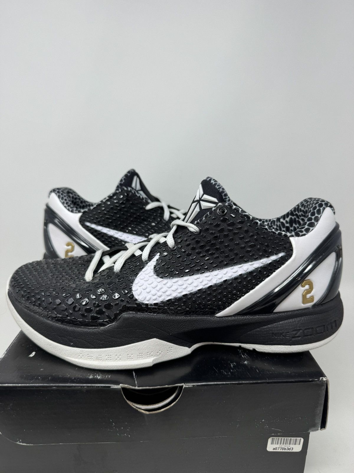 Nike Nike Zoom Kobe 6 Protro Mambacita Sweet Sixteen Size US 7.5 / EU 40-41 - 3 Thumbnail