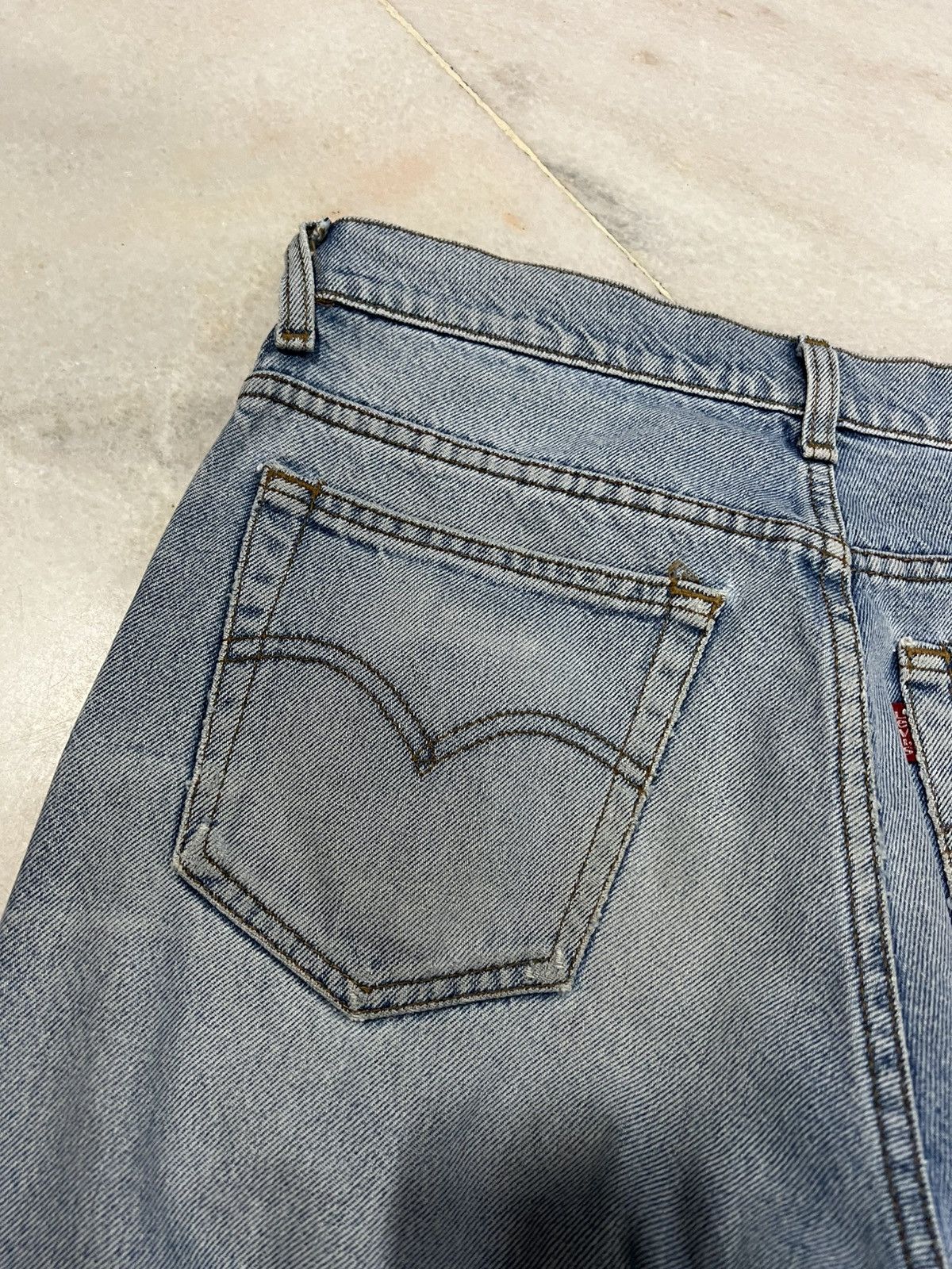 Japanese Brand × Levi's × Levi's Vintage Clothing 90’s Levis 616 Light Wash Distressed Jean Size US 29 - 13 Thumbnail