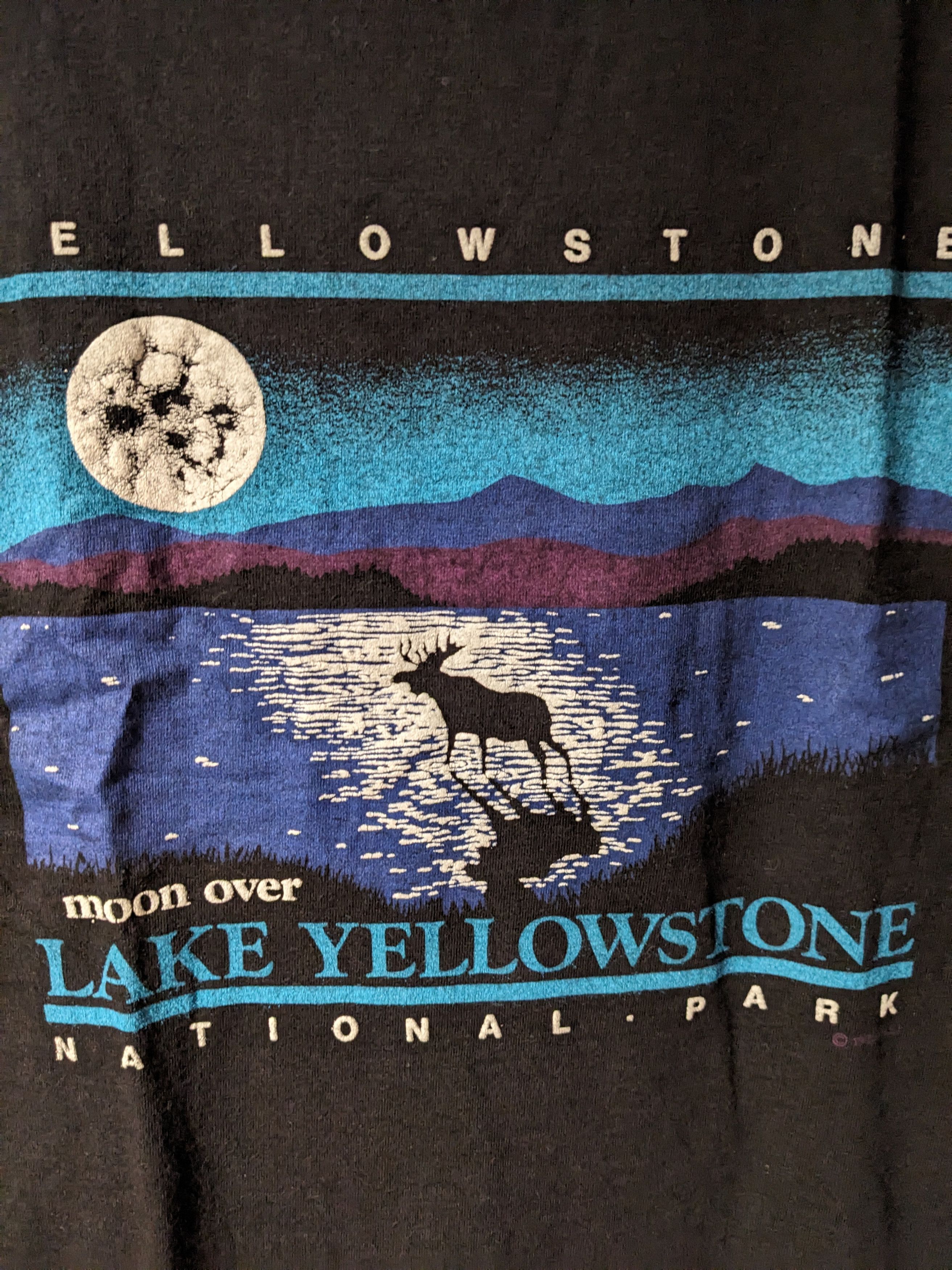 Vintage Vintage 1985 Moon Over Lake Yellowstone National T-Shirt Size US L / EU 52-54 / 3 - 2 Thumbnail