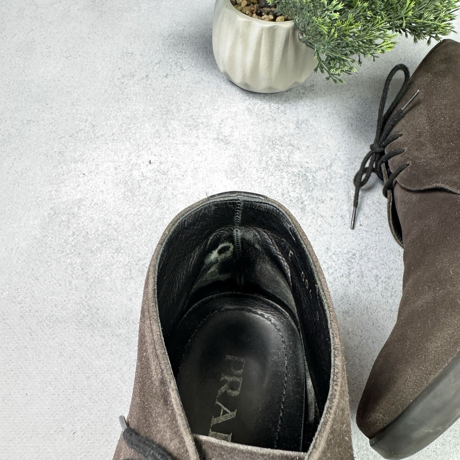 Prada Prada Men Chukka Boot Brown Suede Size US 9 Size US 9 / EU 42 - 12 Thumbnail