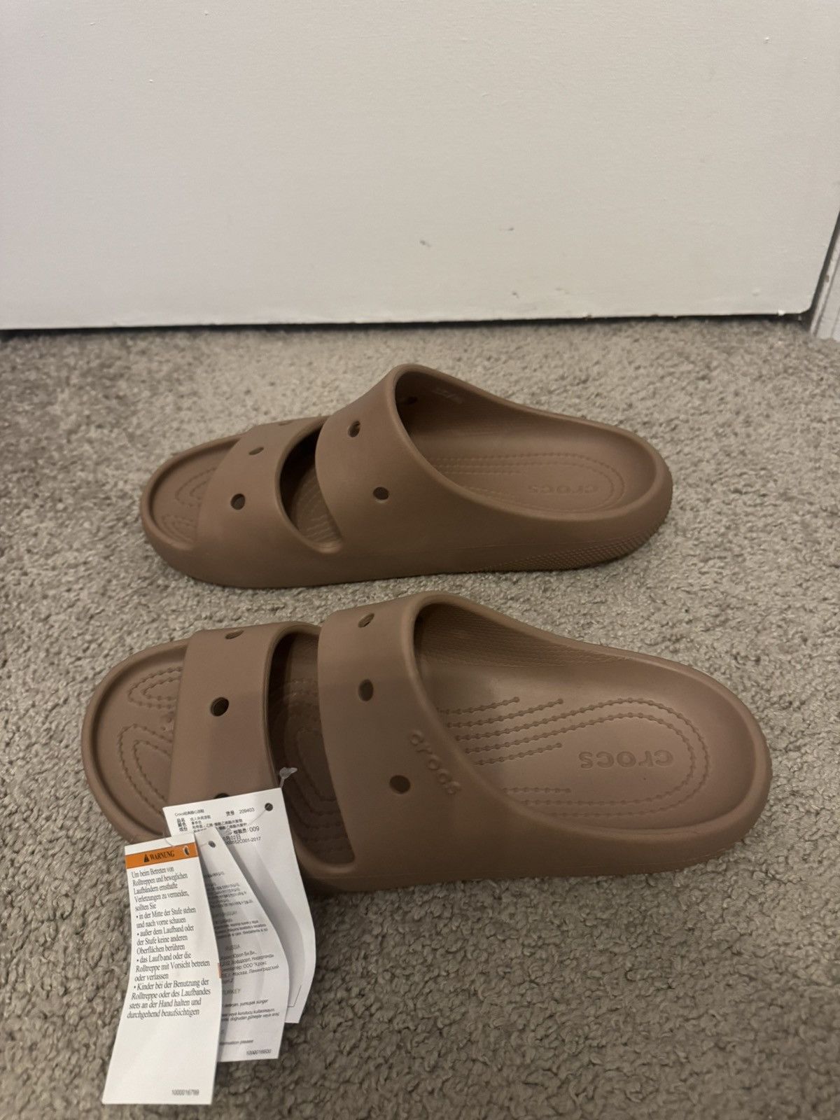 Crocs Crocs 2.0 Classic Slide Sandals Size M8, W10 Size US 10 / IT 40 - 2 Thumbnail
