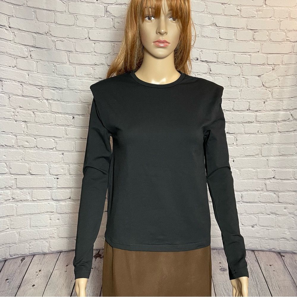 Other NWT New $128 Walter Baker Bethany Padded Shoulder Black Top Size XS / US 0-2 / IT 36-38 - 3 Thumbnail
