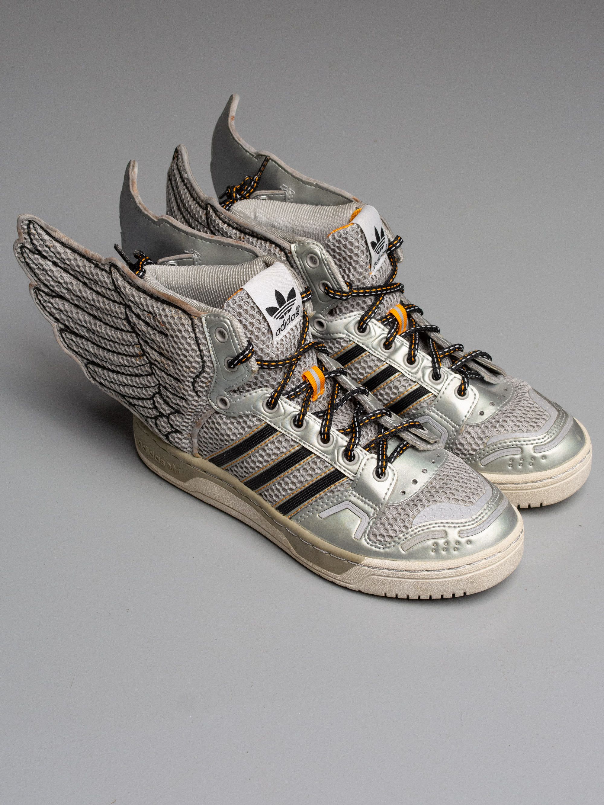 Adidas × Jeremy Scott adidas X Jeremy Scott AW12 JS Wings "Mesh" Metallic Silver Size US 5 / EU 37 - 2 Thumbnail