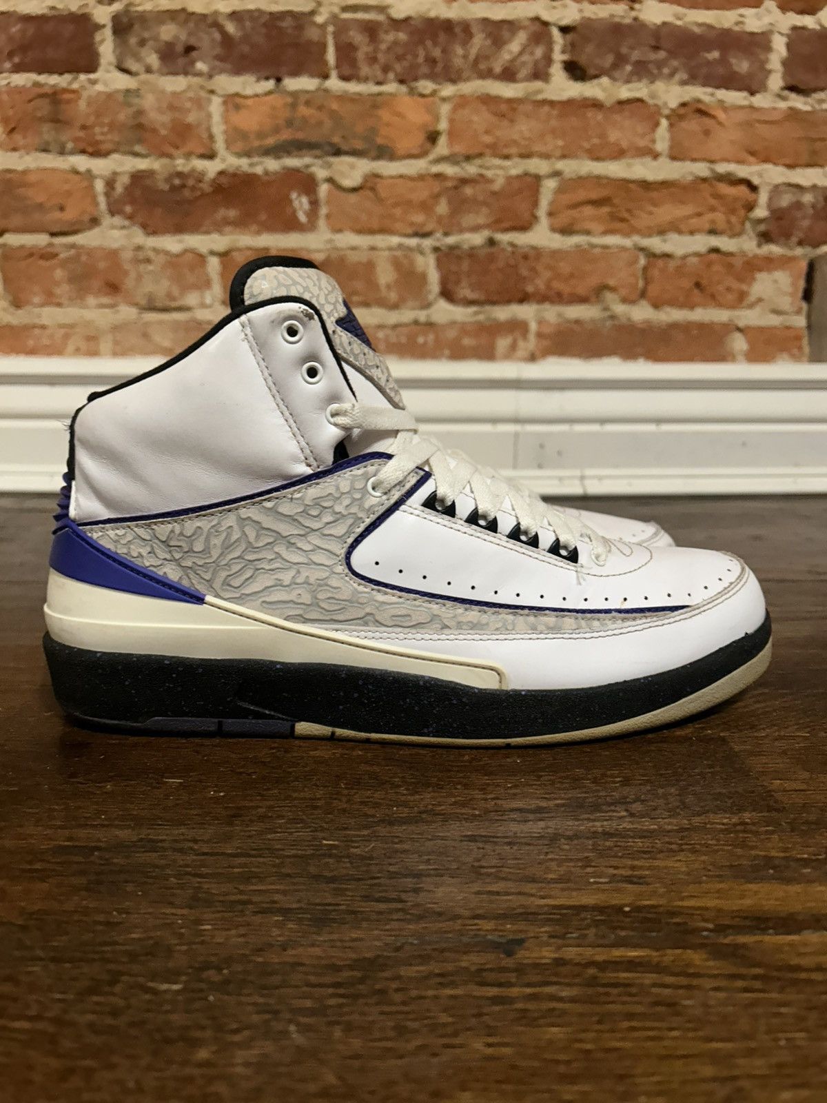 Size 11 - Air Jordan 2 Retro Concord
