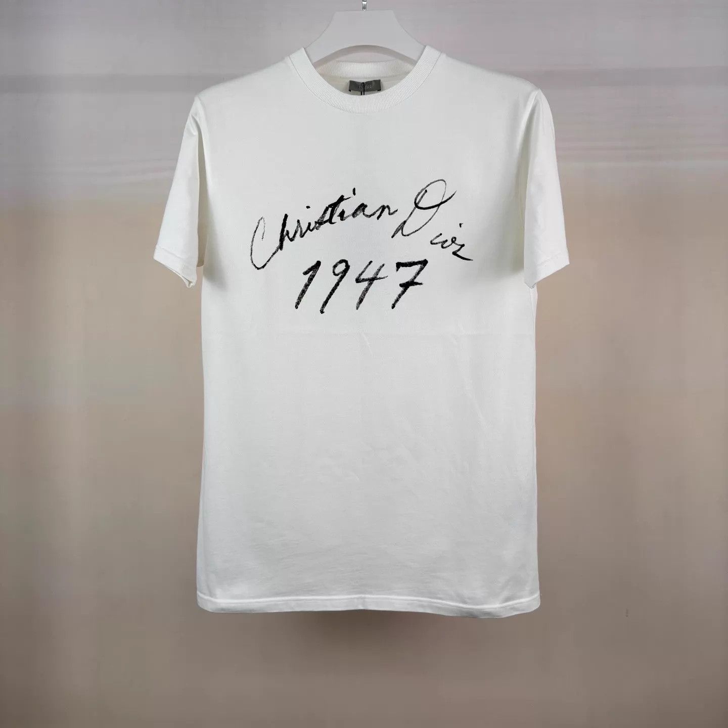 Dior Dior 1947 Script Logo White Short Sleeve S Tee Size US S / EU 44-46 / 1 - 1 Thumbnail