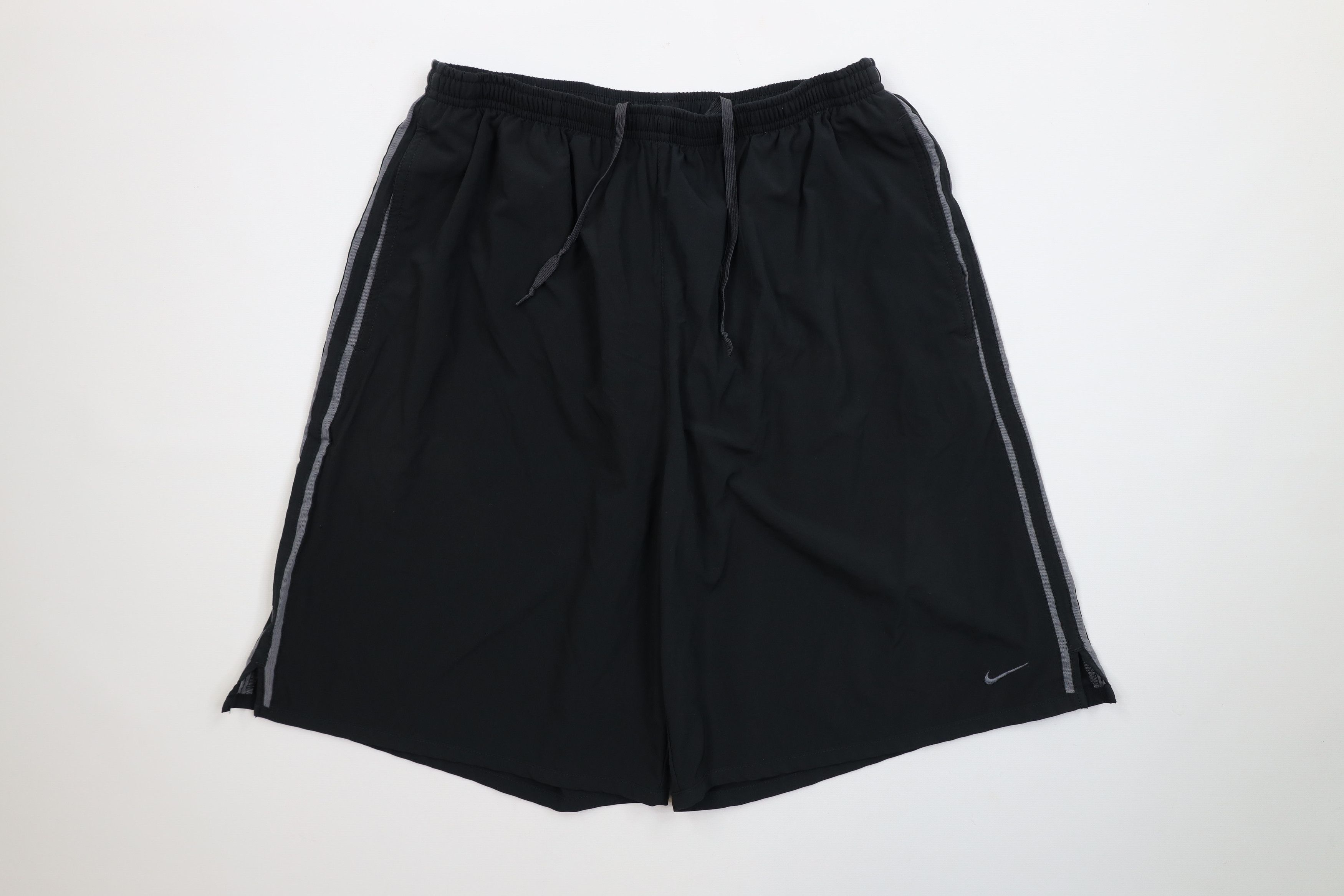 Nike Vintage Nike Scott Mini Swoosh Lined Above Knee Shorts Black Size US 34 / EU 50 - 1 Thumbnail