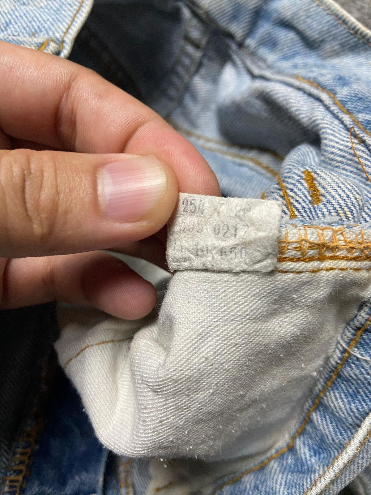 Levi's Levis Strauss Co. Light Washed Denim Jeans (165) Size US 26 / EU 42 - 5 Thumbnail