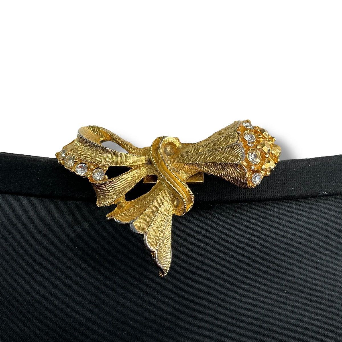 Other Vintage Elegant Black Handbag with Gold Accents Size ONE SIZE - 3 Thumbnail