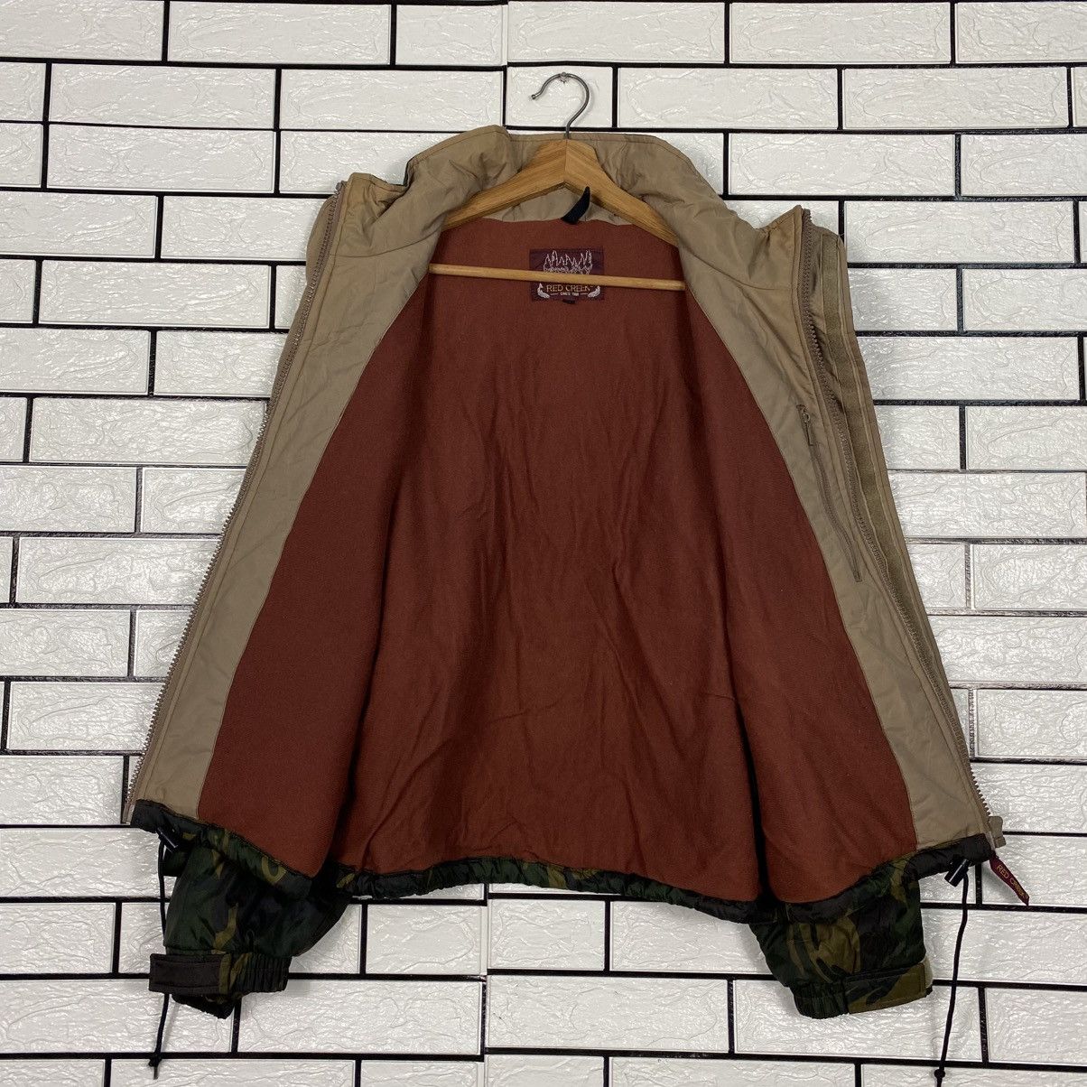 Japanese Brand 📌Red Creek Bomber Jacket Camouflage Blanket Insulated Size US M / EU 48-50 / 2 - 15 Thumbnail