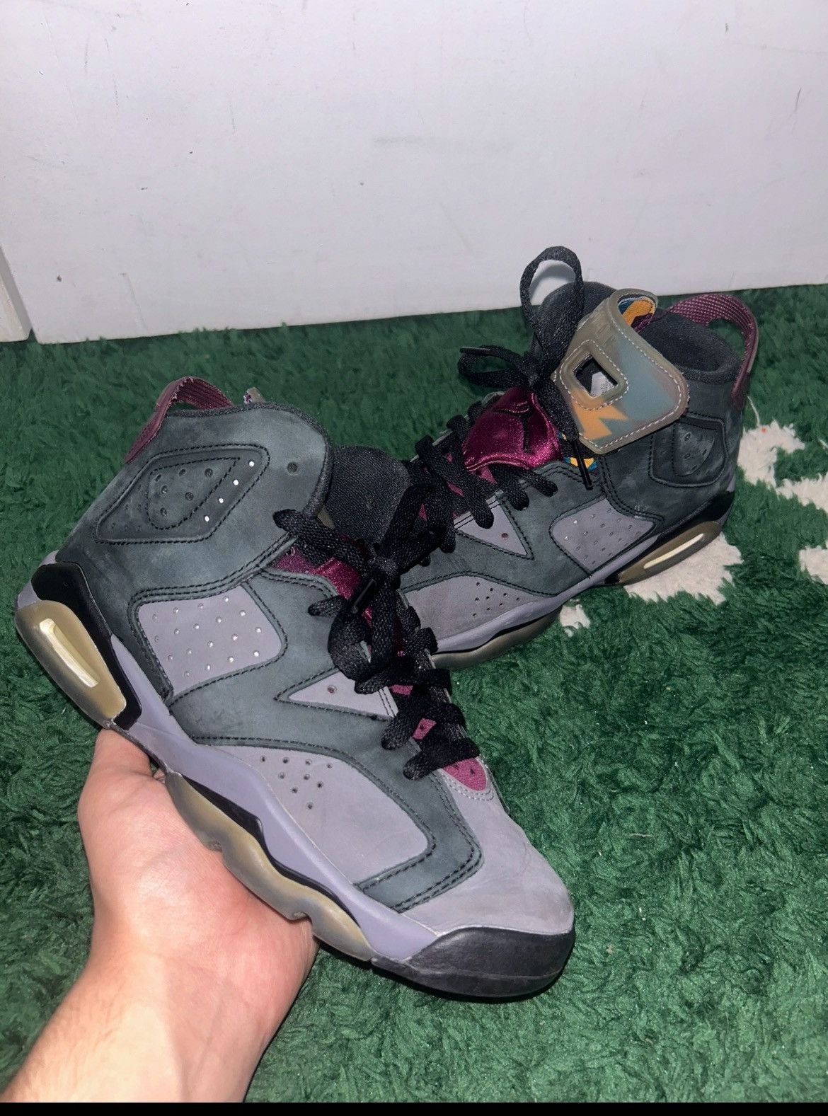 Jordan Brand Size 5 - Jordan 6 Bordeaux Size US 5 / EU 37 - 1 Thumbnail