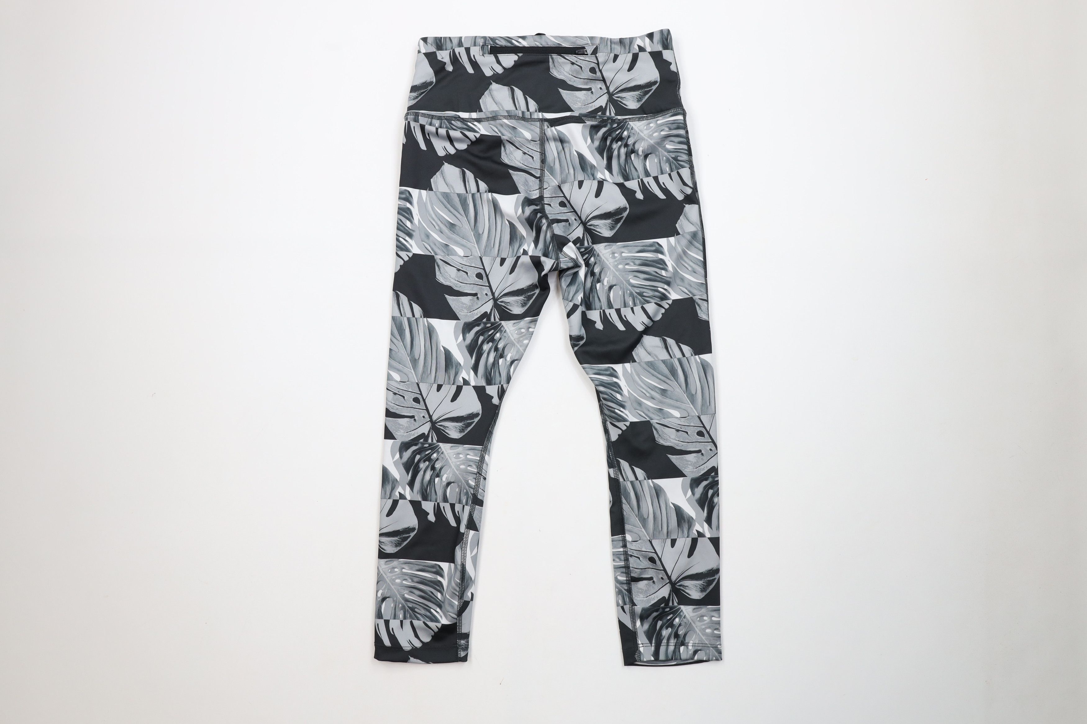 Nike Nike Runway Graphic Leaf Cropped Gym Training Running Tights Size 26" / US 2 / IT 38 - 8 Thumbnail