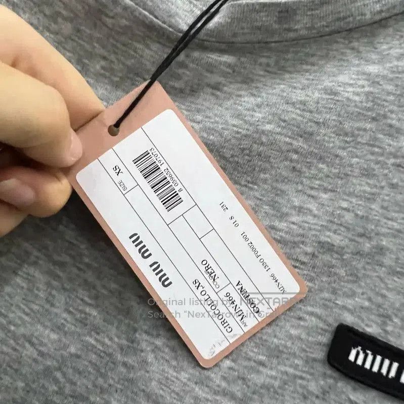 Miu Miu Miu Miu Grey Summer Short Sleeve T-Shirt . Size XS / US 0-2 / IT 36-38 - 3 Thumbnail