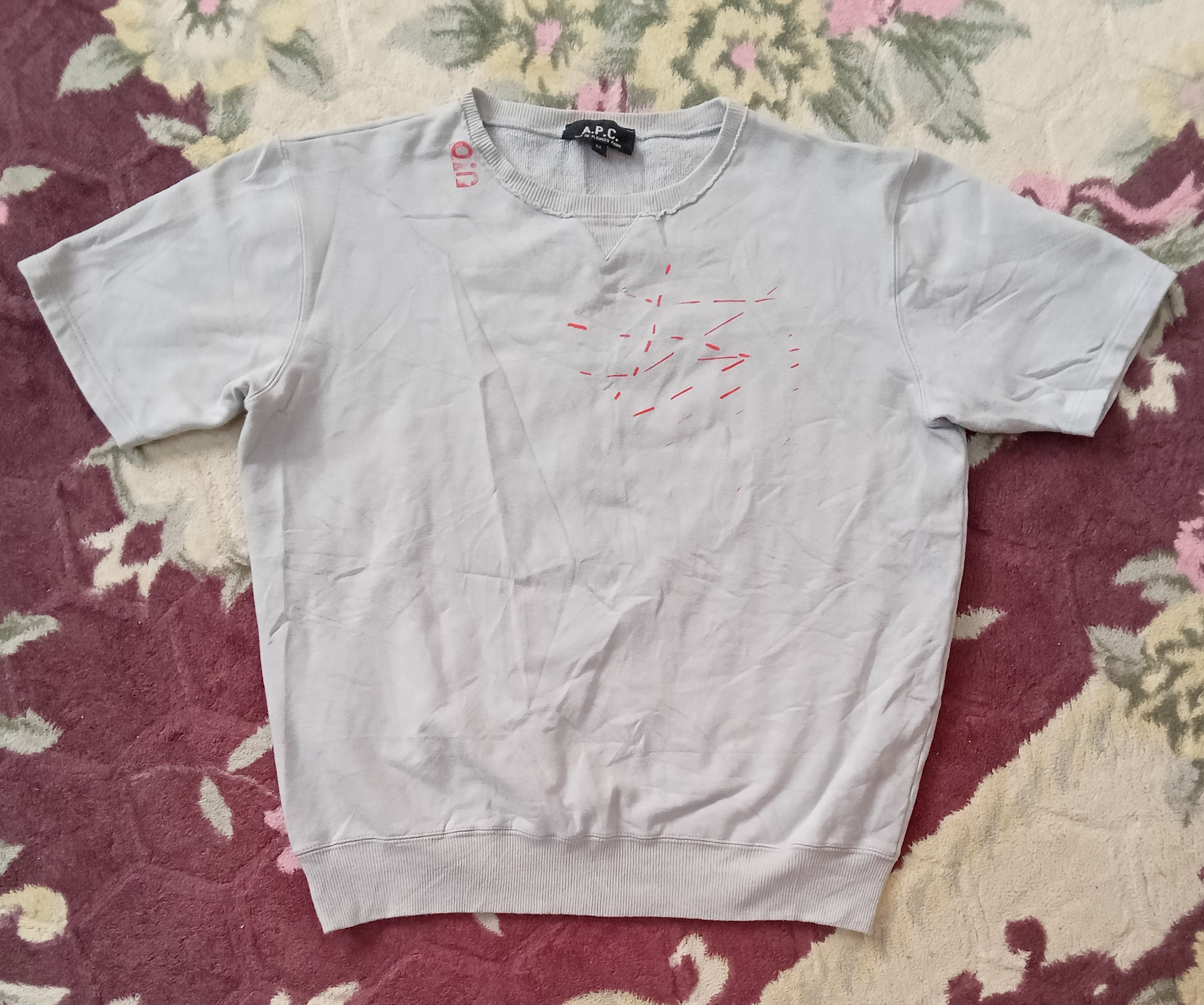 A.P.C. A.P.C. Short Sleeve Rare Design Sweatshirt Size M / US 6-8 / IT 42-44 - 1 Thumbnail