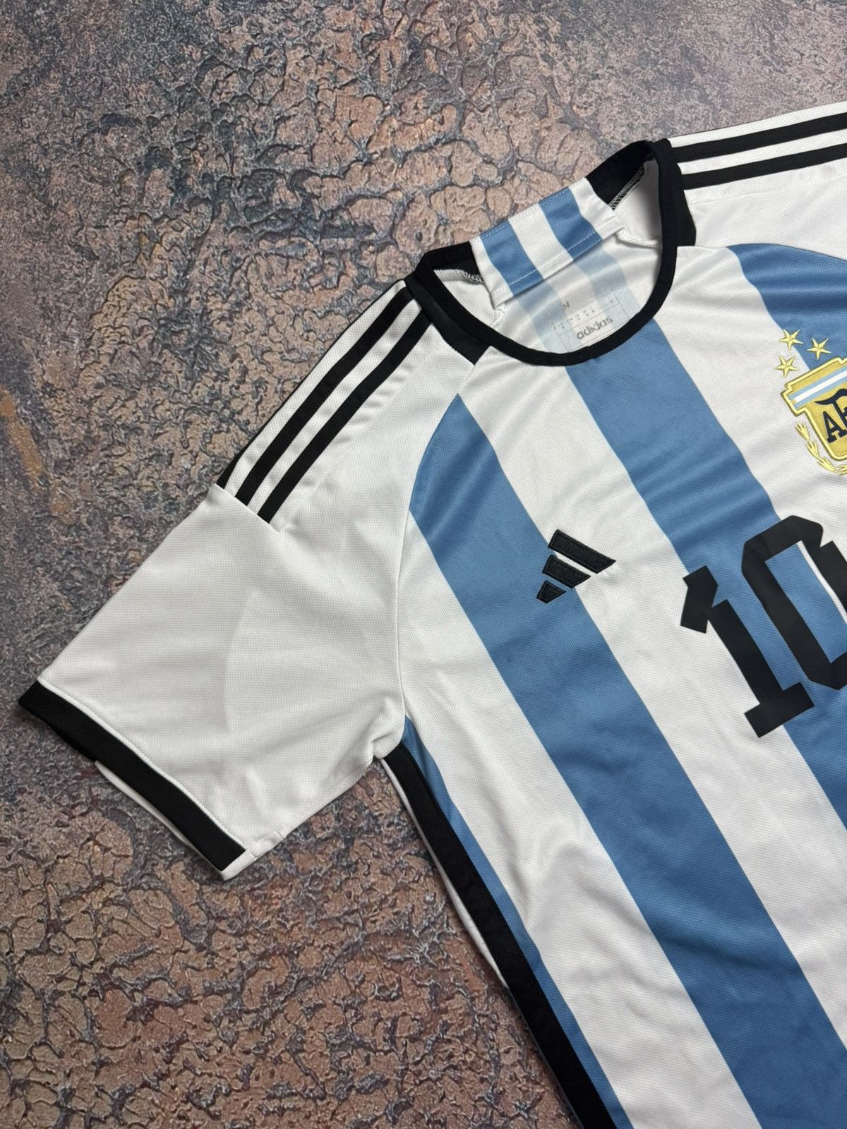 Adidas ARGENTINA ADIDAS 2022 WC FOOTBALL HOME JERSEY #10 MESSI Size US M / EU 48-50 / 2 - 5 Thumbnail