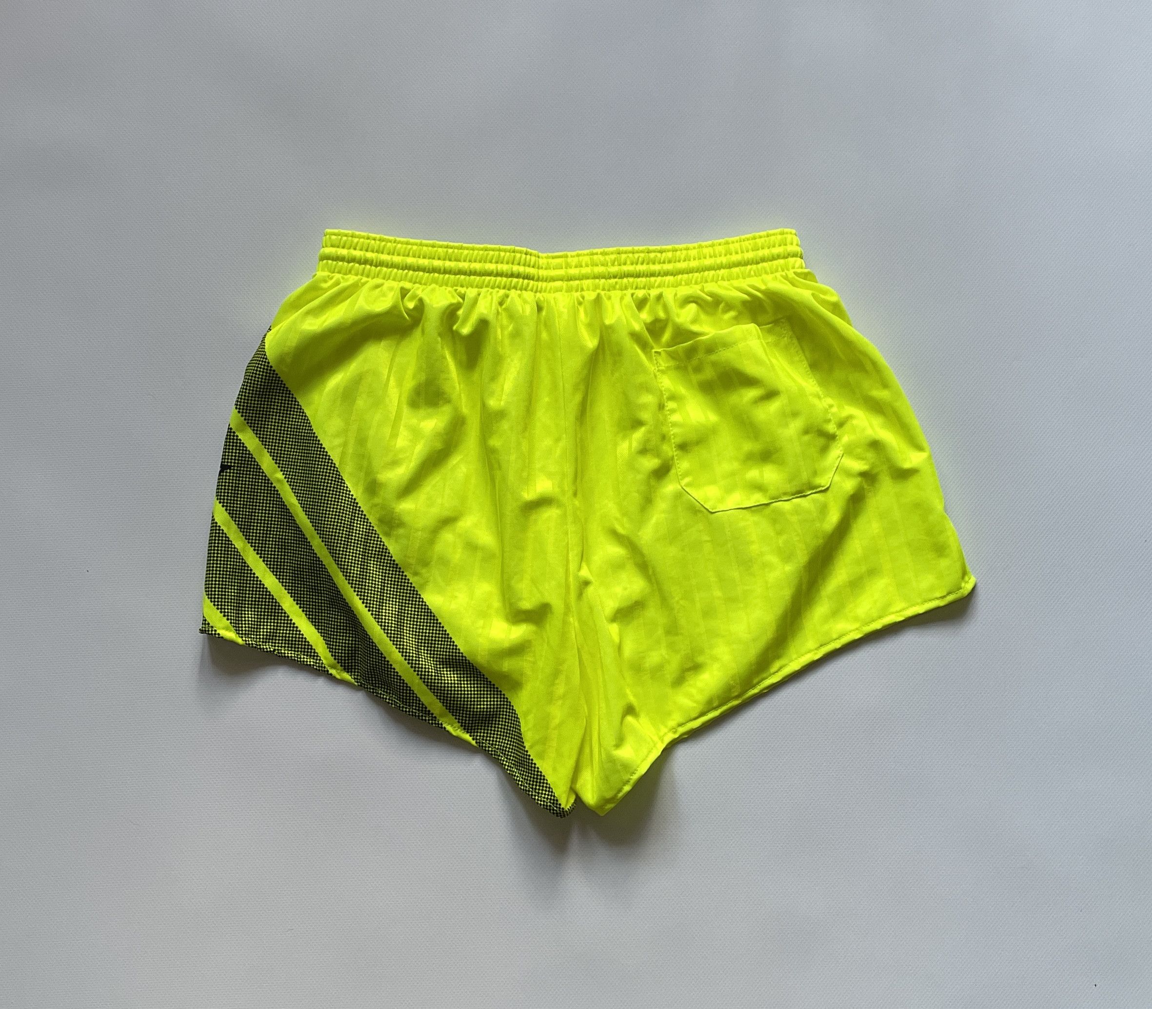 Other Blacky Switzerland Vintage 90s Running Shorts Sprinter Size US 34 / EU 50 - 2 Thumbnail