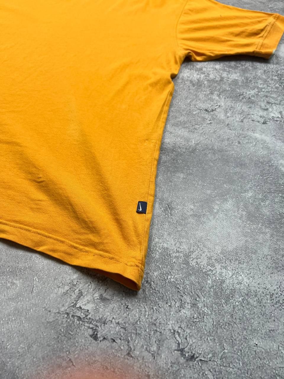 Nike Nike Tee Vintage 90s Nike Central Logo Swoosh T-shirt Y2k Size US XL / EU 56 / 4 - 5 Thumbnail