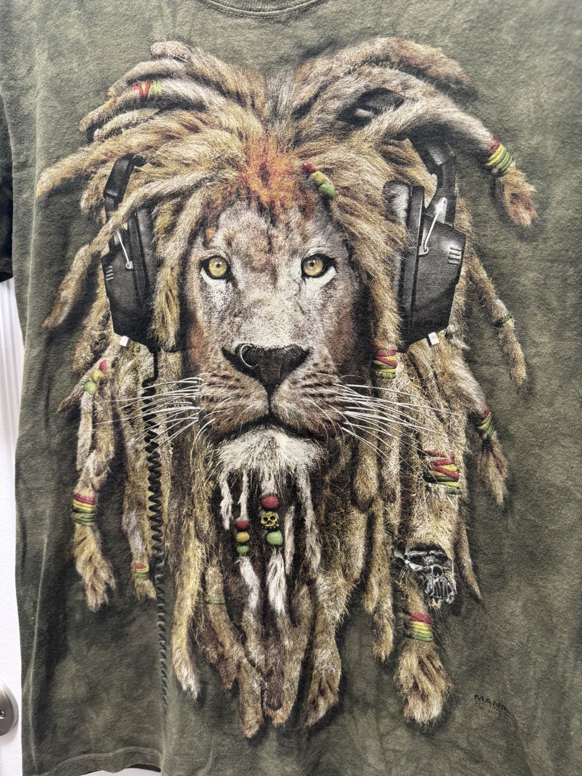 The Mountain × Vintage 2011 Vintage The Mountain Gamer Rasta Lion Manimals Funny Size US M / EU 48-50 / 2 - 2 Thumbnail