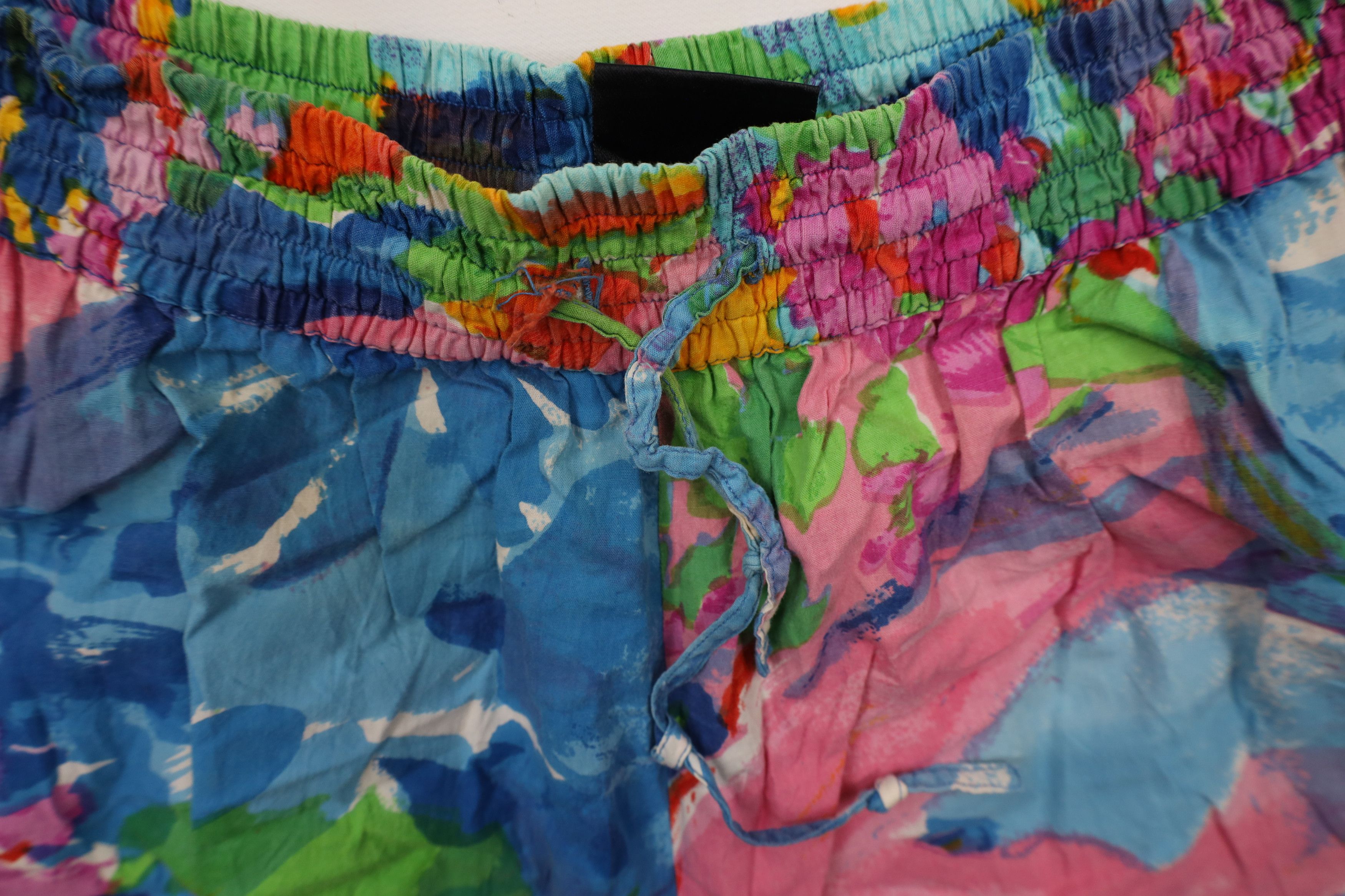 Vintage Vintage 90s Streetwear Abstract Flower Rainbow Shorts Cotton Size 36" / US 14 / IT 50 - 6 Thumbnail