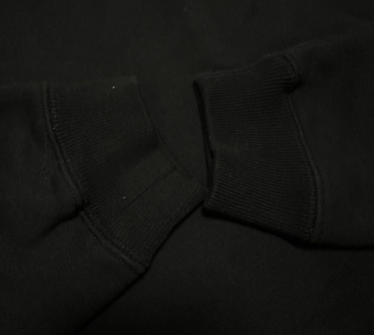 Balenciaga Balenciaga black logo sweatshirt2412-Nextarrow Size US L / EU 52-54 / 3 - 6 Thumbnail