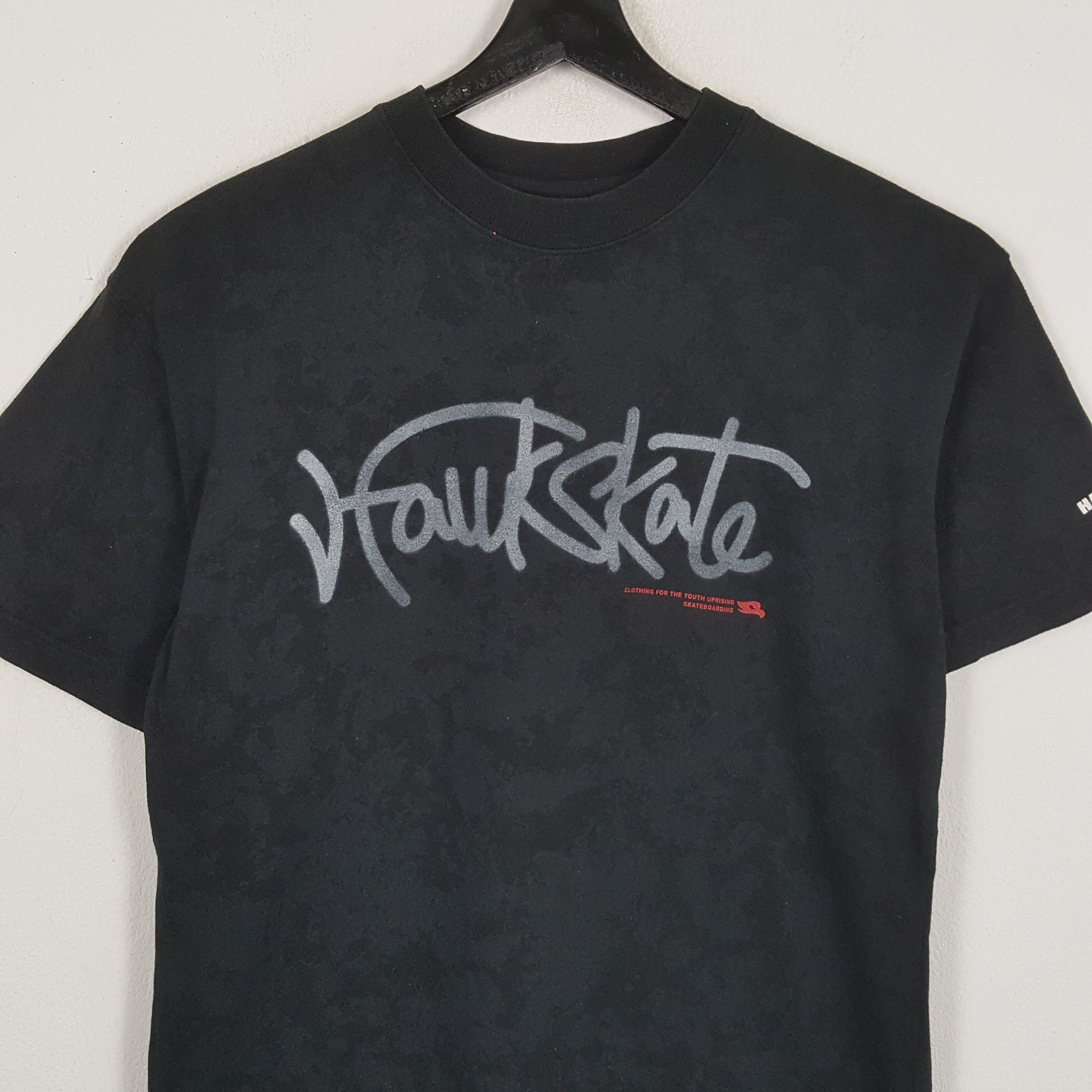 Tony Hawk × Vintage TONY HAWK SKATE Streetwear Skateboard Style Tshirt Size US L / EU 52-54 / 3 - 2 Thumbnail