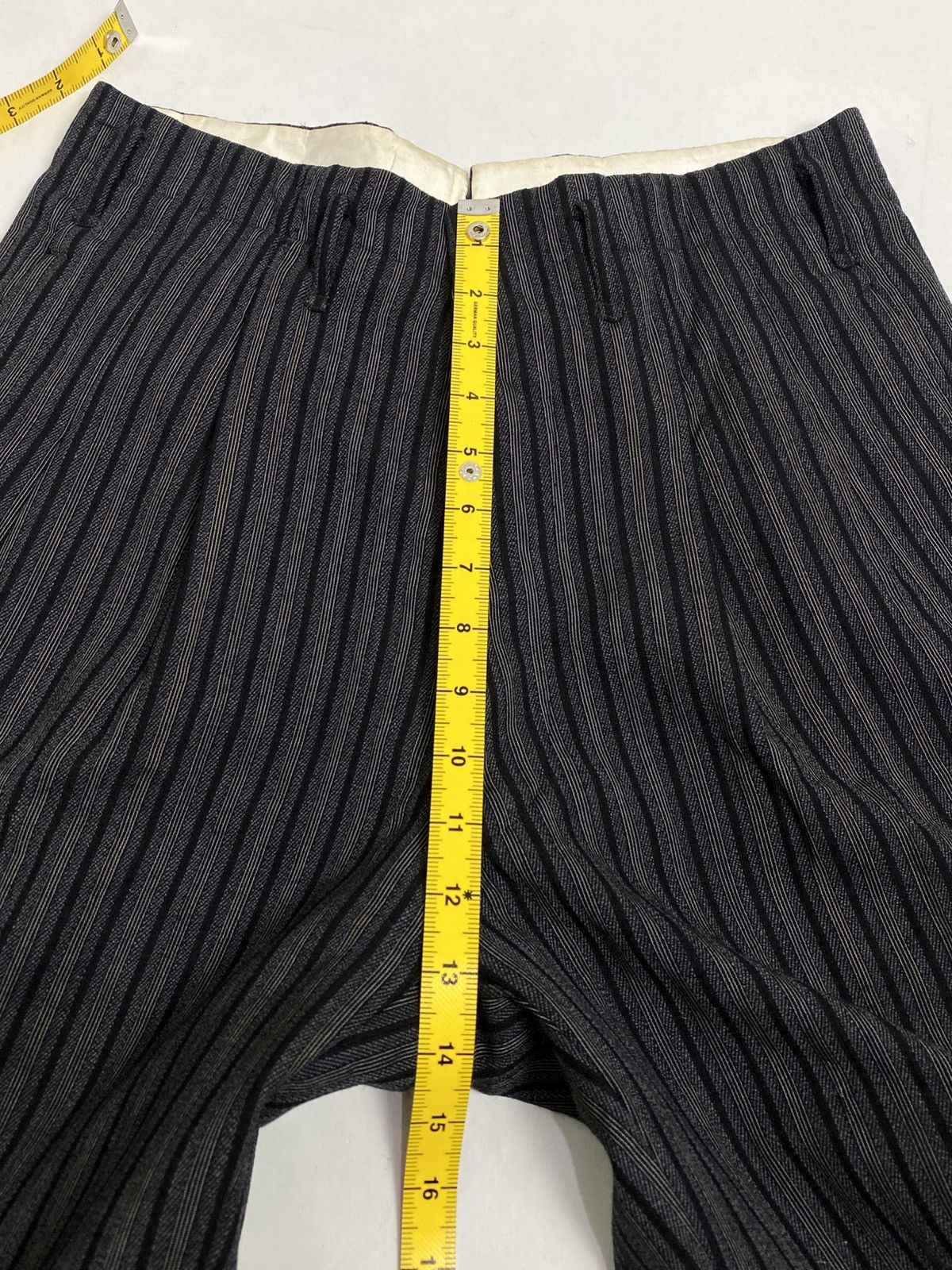Japanese Brand 🇯🇵Vtg 1960s🇯🇵 Pleated Pants Shorts Pinstripe Heavyweight Wool Size US 30 / EU 46 - 14 Thumbnail