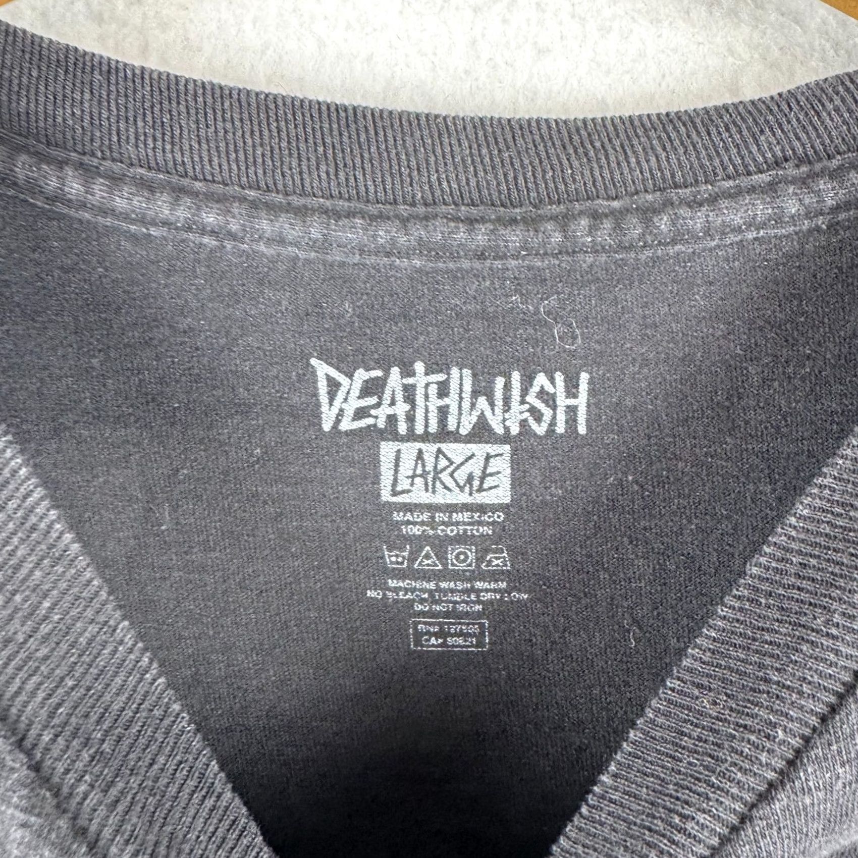 Vintage VINTAGE Deathwish Shirt L Black Y2K Deathwish Long Sleeve Graphic Print Skateboarding Shirt Mens Size US L / EU 52-54 / 3 - 3 Thumbnail