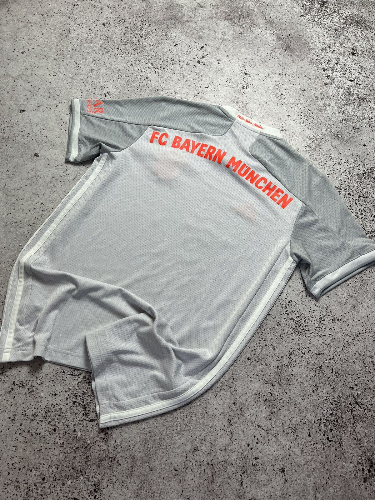 Adidas Bayern Munchen Adidas Jersey 2020-2021 Size US S / EU 44-46 / 1 - 7 Thumbnail