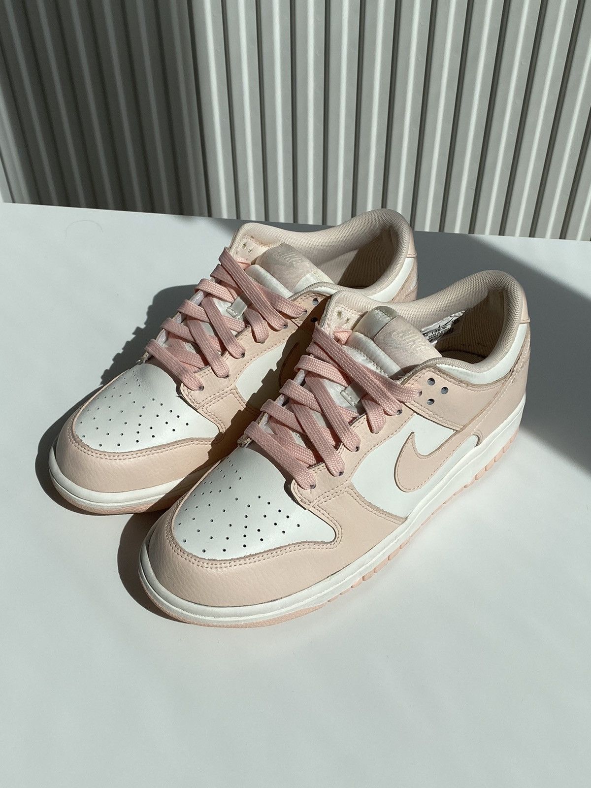 Nike 2016 Nike Dunk Low Sail Sunset Tint Size US 7 / EU 40 - 4 Thumbnail