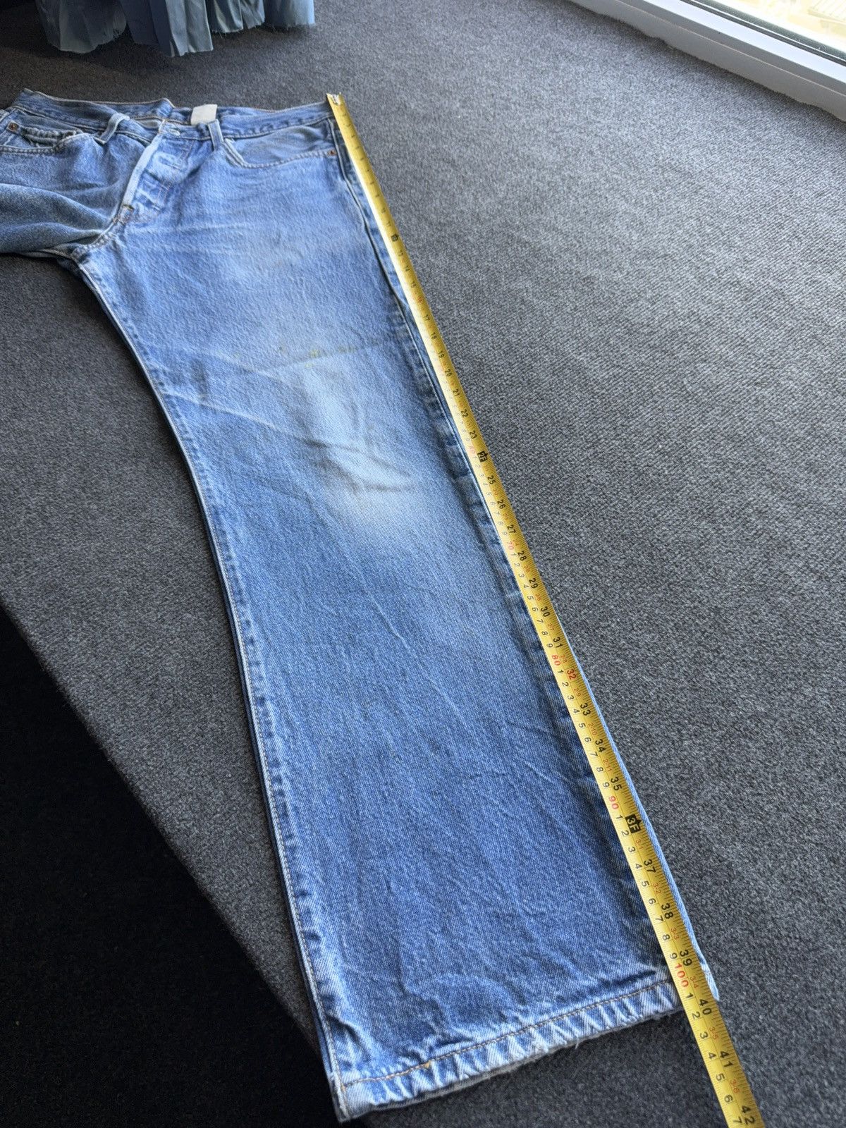 Levi's Vintage Clothing Vintage 90s Levi’s 501XX Distressed Western USA Faded Jeans Size US 32 / EU 48 - 23 Thumbnail
