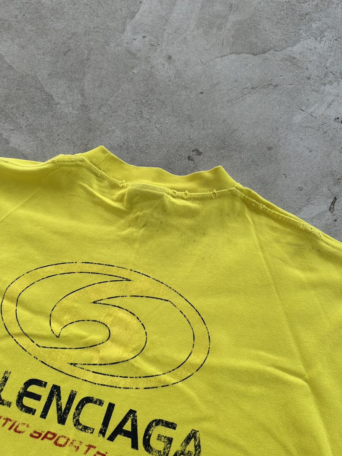 Vintage Balenciaga Style Unisex Graphic Logo T-Shirt Authentic Size US L / EU 52-54 / 3 - 11 Thumbnail