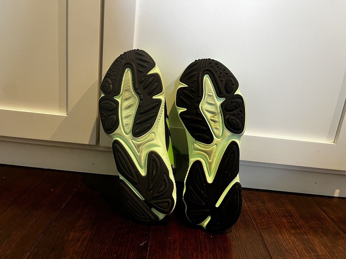 Adidas Ozweego Neon Green Size US 9.5 / EU 42-43 - 7 Thumbnail