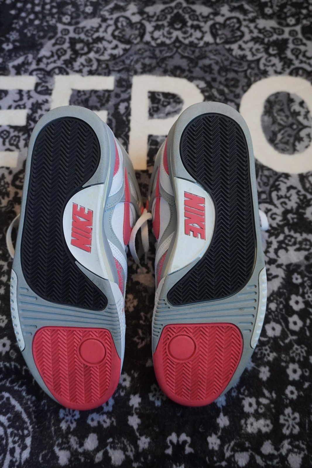 Nike Nike Air Tech Challenge 2- Racer Pink Sz. 11.5 Size US 11.5 / EU 44-45 - 4 Thumbnail