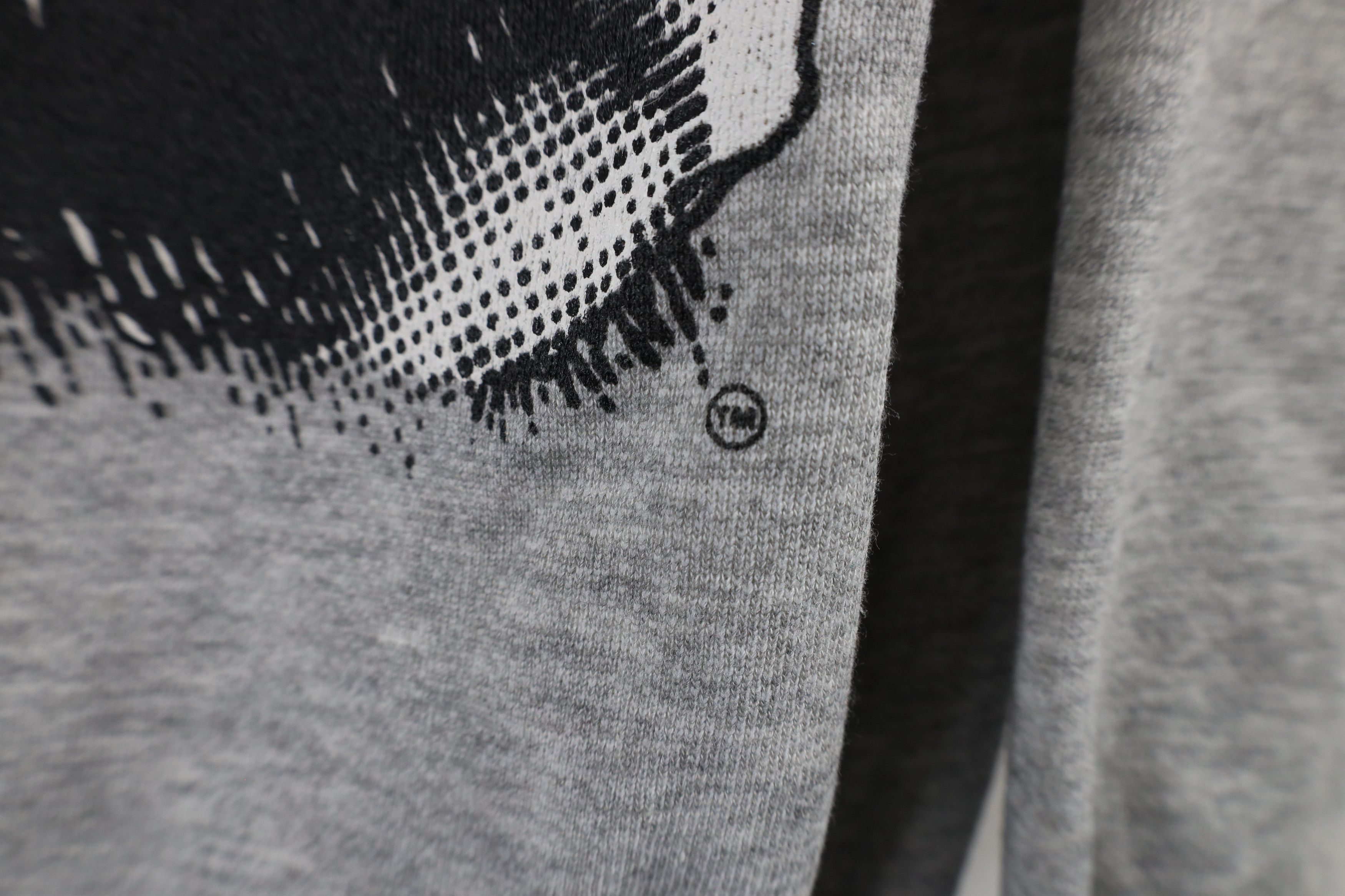 Vintage Vintage 80s Les Miserables Play Crewneck Sweatshirt Gray USA Size US L / EU 52-54 / 3 - 5 Thumbnail