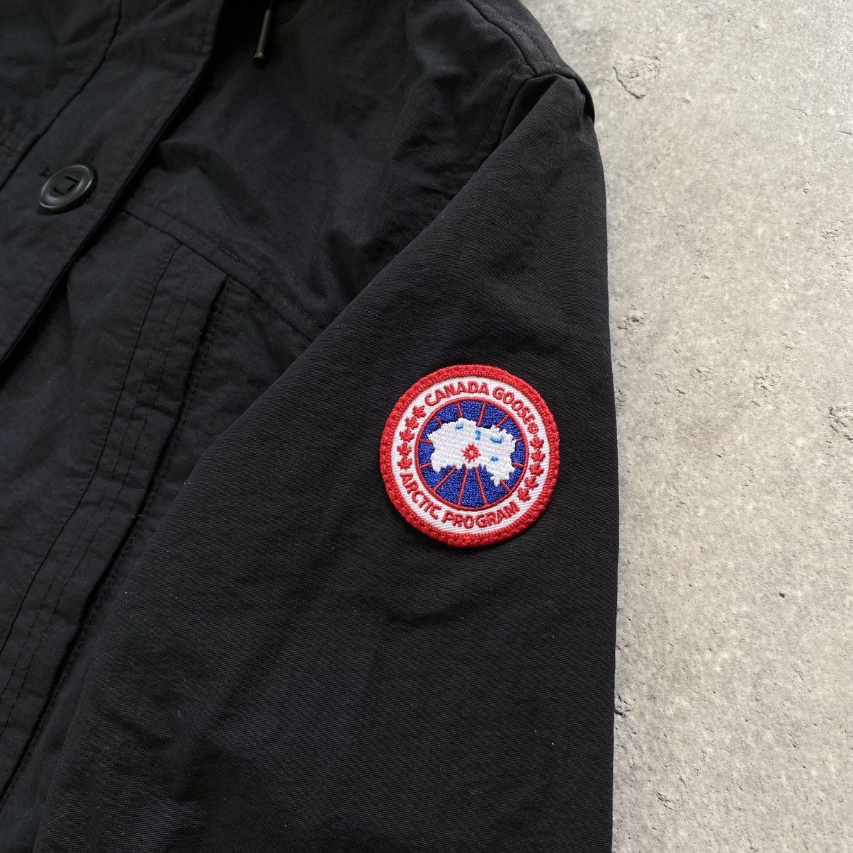 Canada Goose Canada Goose Reid Utility Women’s Rain Jacket Size M / US 6-8 / IT 42-44 - 4 Thumbnail
