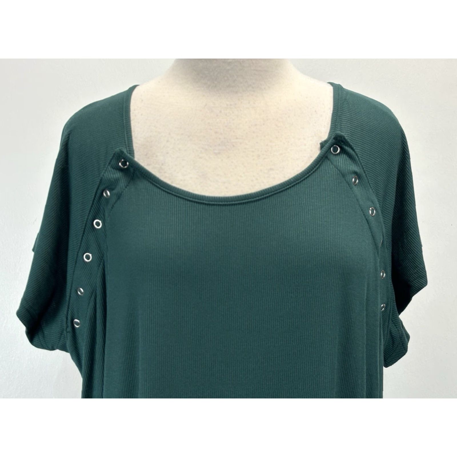 Vintage Three Little Tots Maternity Nursing Gown Sz 2 (8-10) Green Comfort Ribbed Short Sleeve Snap Modal Nursing Gown Womens Size ONE SIZE - 5 Thumbnail
