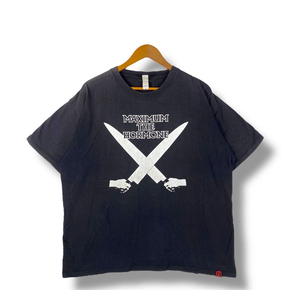 Band Tees × Vintage Vintage MAXIMUM THE HORMONE Japanese Hardcore Band Tee Shirt Size US XL / EU 56 / 4 - 1 Thumbnail